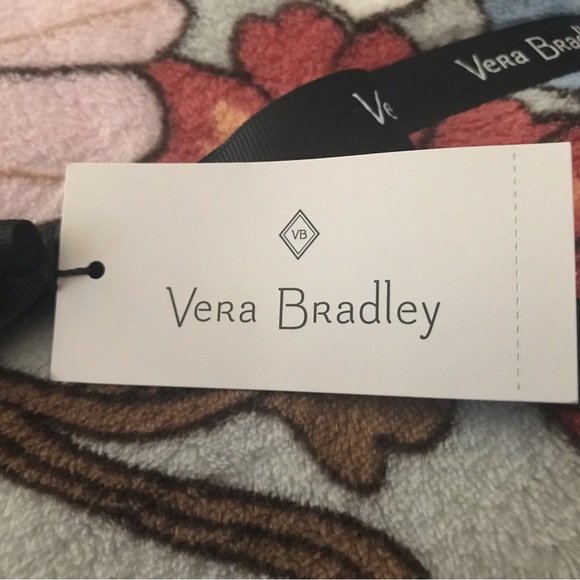 Vera Bradley Aloha Blooms Throw Blanket 80” X 50” - Picture 6 of 6